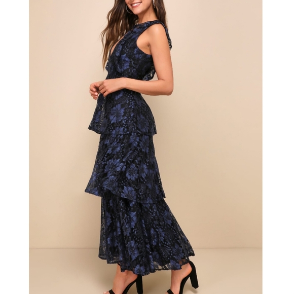 NWT Lulus | Molinetto Navy Blue Lace Ruffled Tiered Sleeveless Maxi Women XL - Picture 2 of 11
